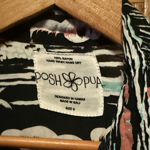 Posh Pua Black and White Hawaiian aloha long sleeved Button Down Shirt small - Picture 2 of 6